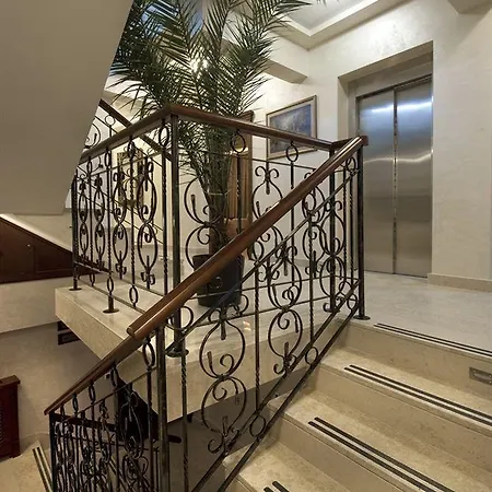 Sucevic Garni מלון בלגרד