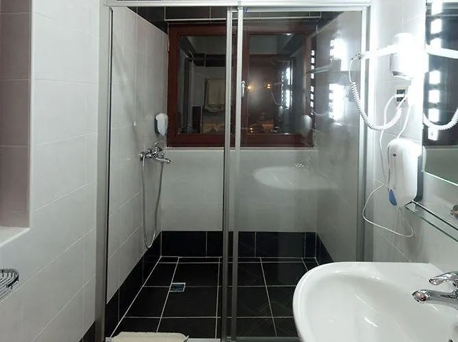 Sucevic Garni Hotel 4*