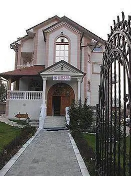 Sucevic Garni Hotel 4*