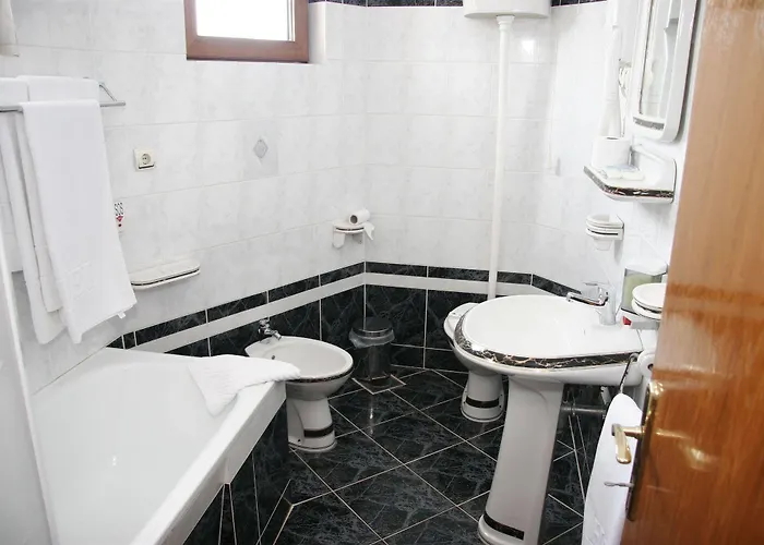 Sucevic Garni Hotel 4*